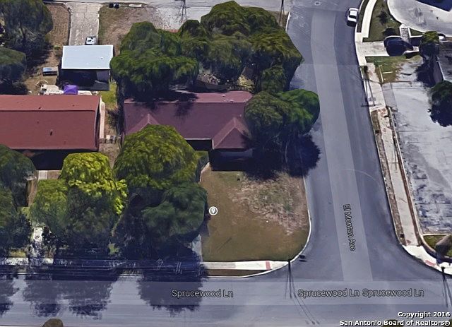 2nd image of 130 Sprucewood Ln