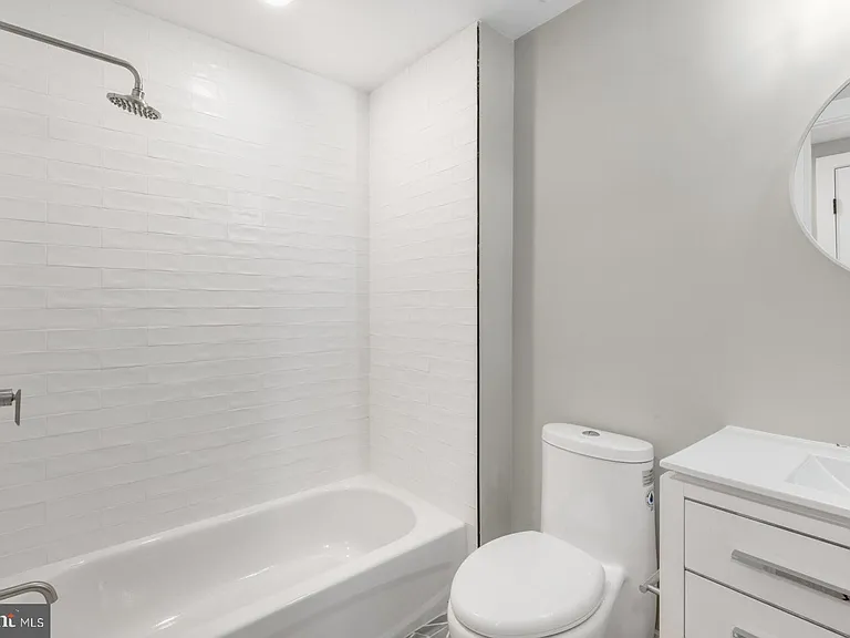 1144 Frankford Ave #503 — Photo 18