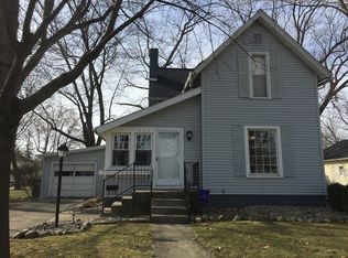 452 N Clark St, Nappanee, IN 46550