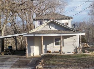 270 Boundary St, Osceola, MO 64776