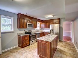 4204 N Lakefront Dr, Henrico, VA 23294
