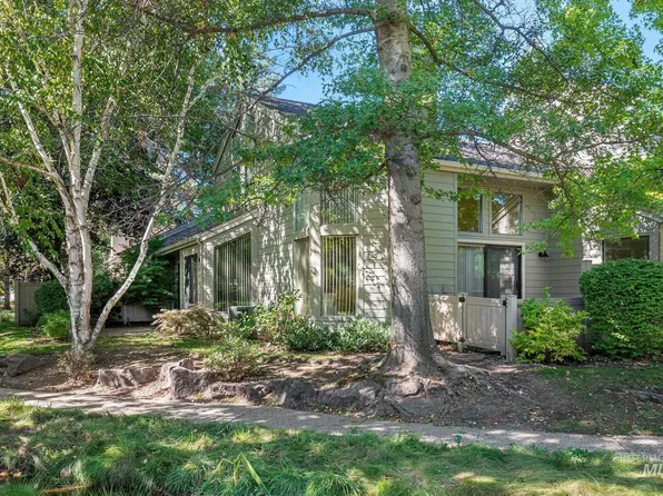 1976 S Wood Duck Ln, Boise, ID 83706