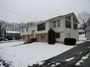 56 Leonard St, Woburn, MA 01801