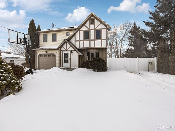 2nd image of 16 Sorensen Road