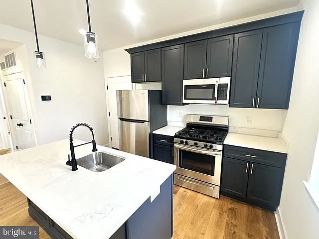2014 N 5th St #4C — Photo 8
