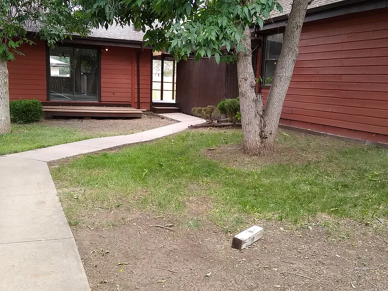 460 S Fenton St — Photo 43
