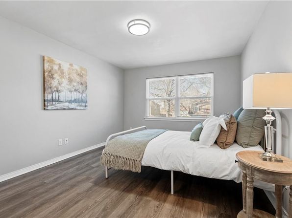 overland-park-kansas-75673854 picture