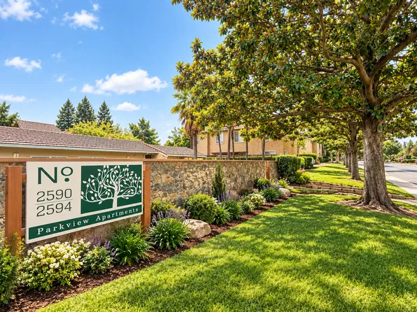 Parkview Apartments