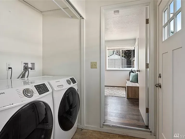 Full size in unit laundry - shared with 1 other tenant