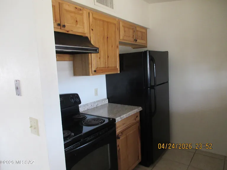 7406 N Boston Pl — Photo 3
