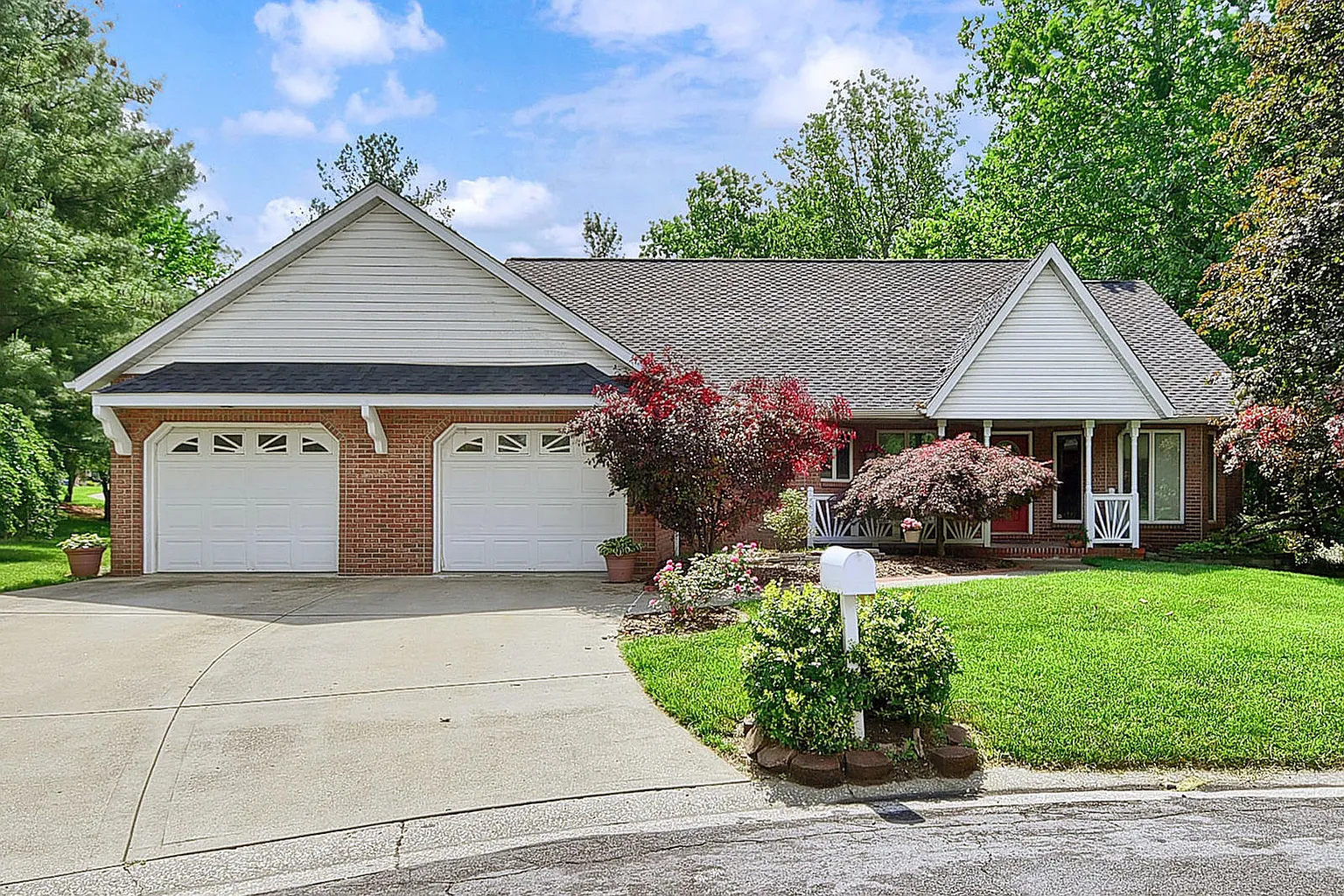 29 Lands End Ct photo 1