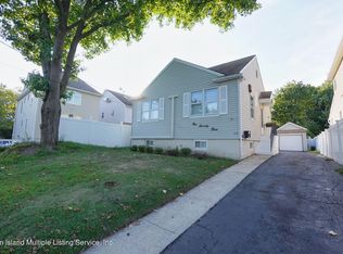 173 10th St, Staten Island, NY