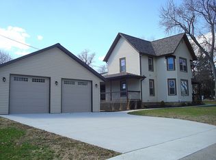 130 N Woodward St, Brandon, WI 53919