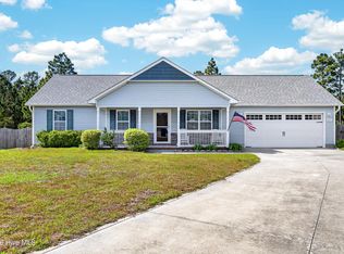 321 Basil Court, Hubert, NC 28539