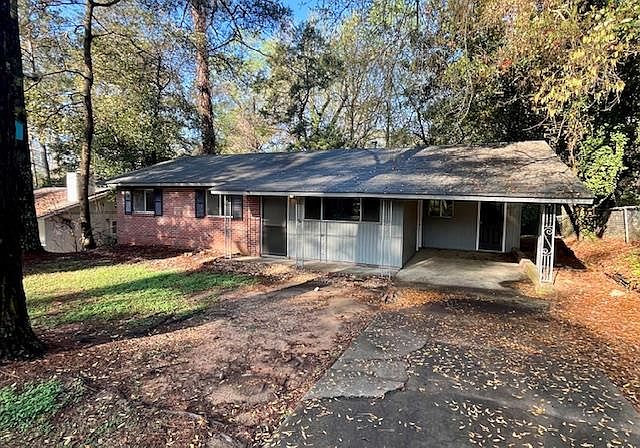 1st image of 5805 Fairchild Dr