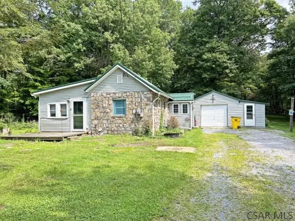 327 Martin Rd, Johnstown, PA 15904