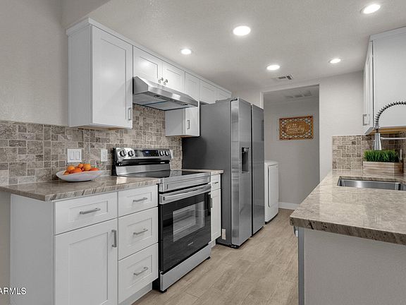 4th image of 14645 N FOUNTAIN HILLS Boulevard #114