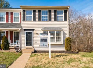 6400 Selby Ct, Centreville, VA 20121
