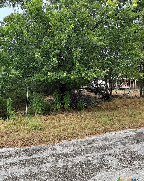 1st image of 1051 Somerset