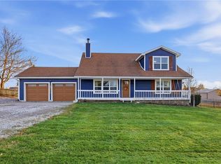 15251 Dempsey Rd, Leavenworth, KS 66048