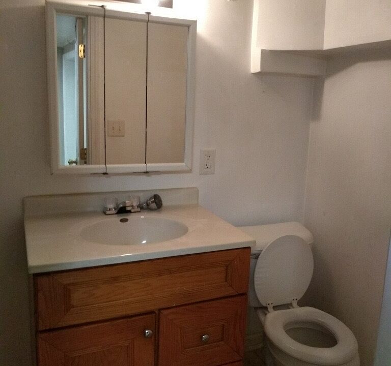 2nd image of 25 W 73rd Ave APT 1