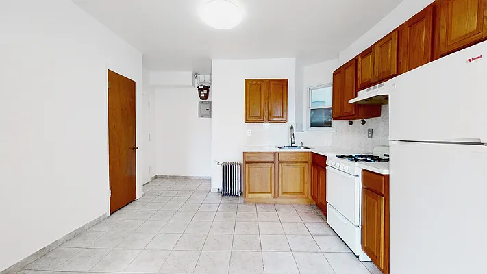 Rented by Brownstone Real Estate | media 17