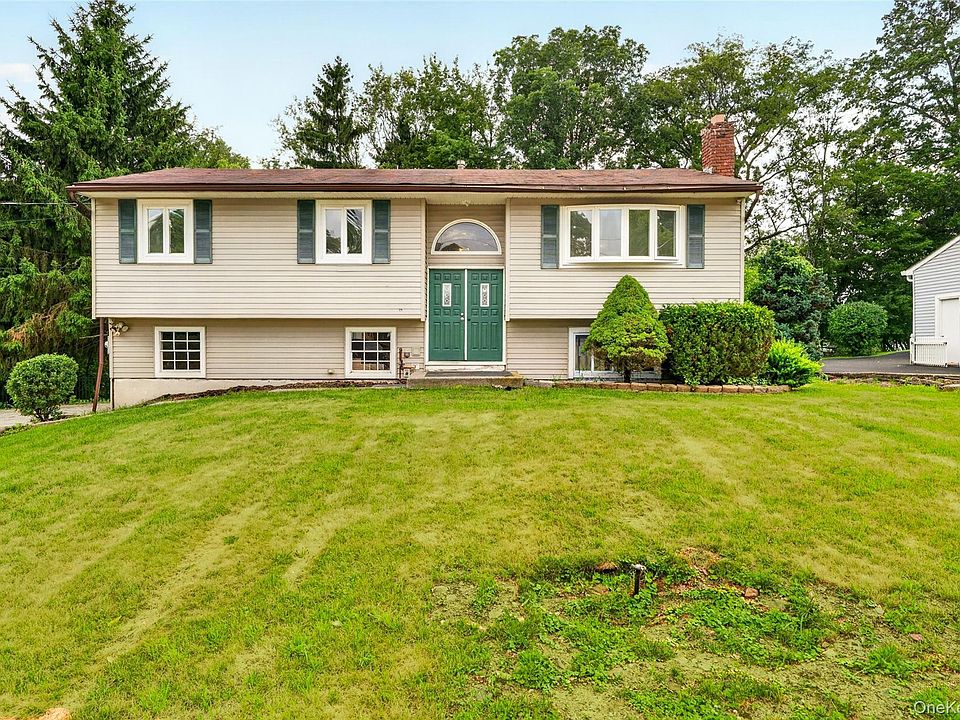 1st image of 23 Marcy Lane