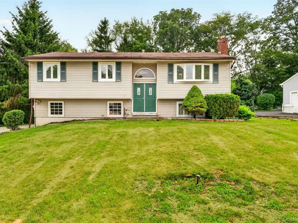 23 Marcy Lane, Middletown, NY 10941