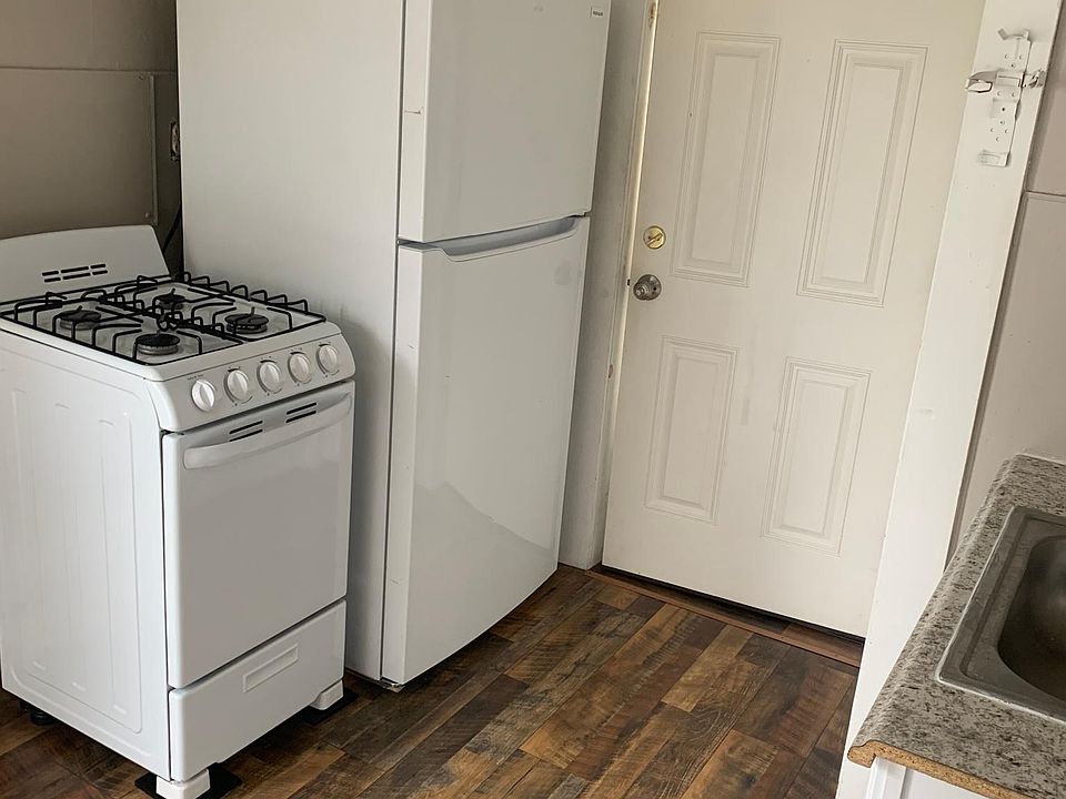 2nd image of 312 Manchester St APT 4