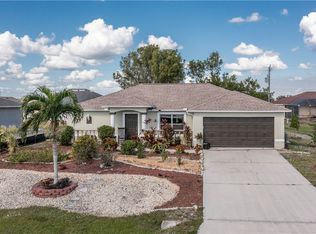 329 NE 20th Ter, Cape Coral, FL 33909