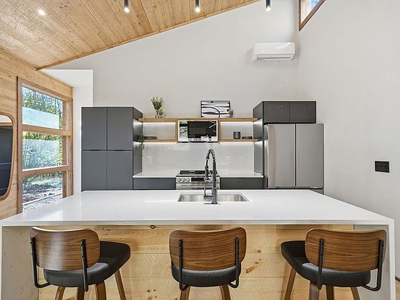 11th image of this home