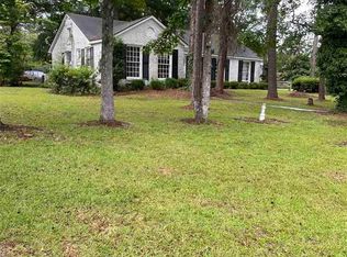 532 Woodland Dr, Manning, SC 29102