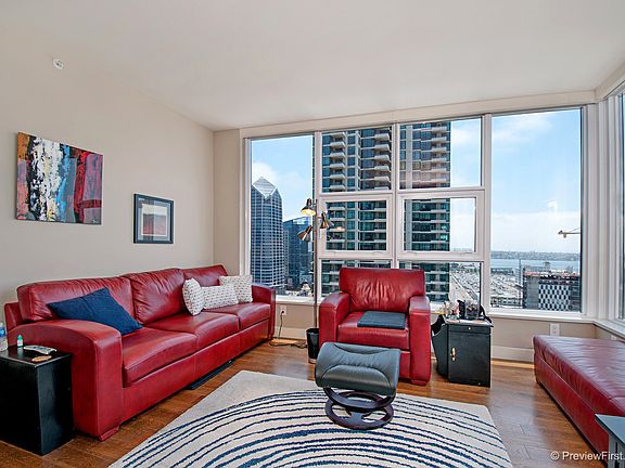3rd image of 1325 Pacific Hwy #2202