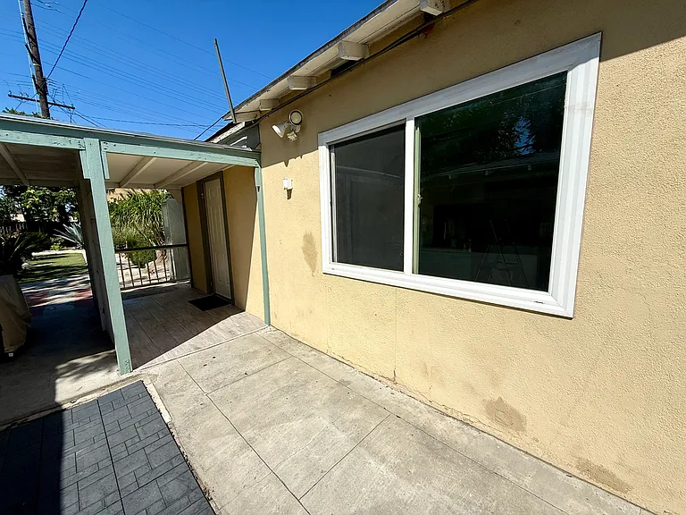 11442 Lee Ln — Photo 5