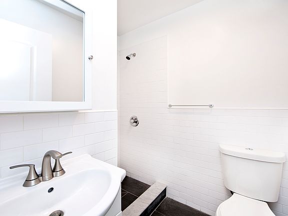 5th image of 15 Essex St APT 6