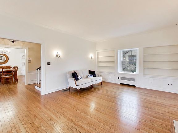 4th image of 100 Arthur St