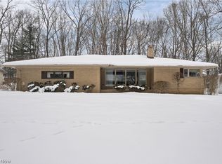 10635 Tanager Trl, Brecksville, OH 44141