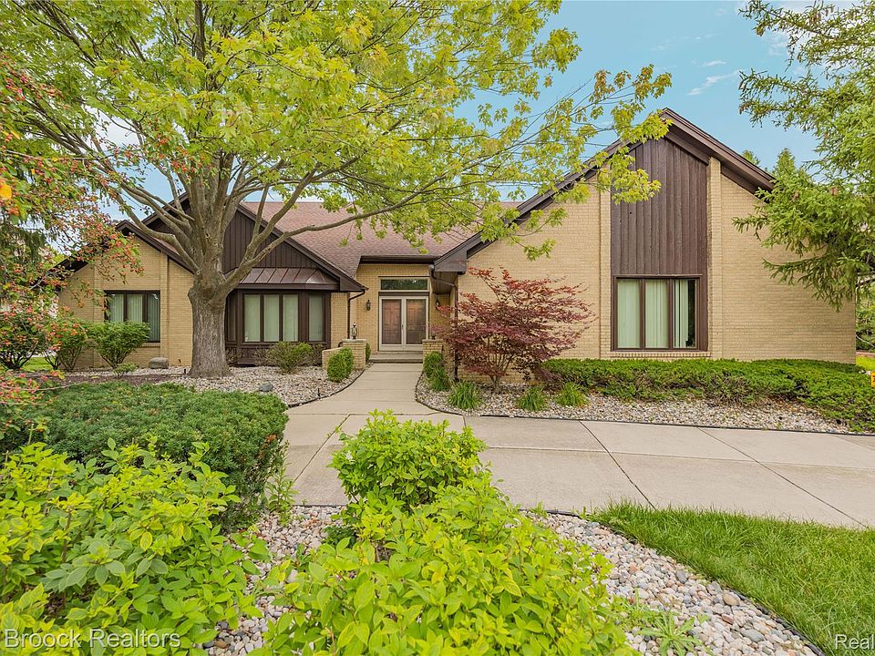 4418 Pinehurst Dr, photo 4