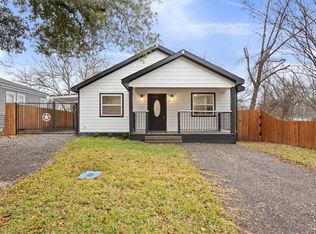 504 E Bowie, Mexia, TX 76667