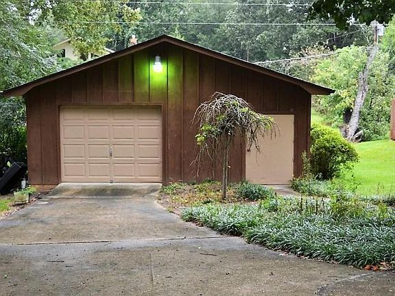 4th image of 147 Winfield Dr