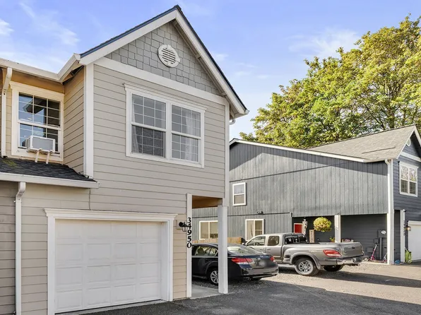 34950 Burt Ct, Saint Helens, OR 97051