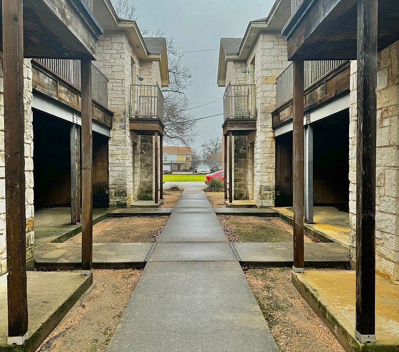 THE ALAMO APARTMENTS 19181924 S 8th St Waco TX Zillow