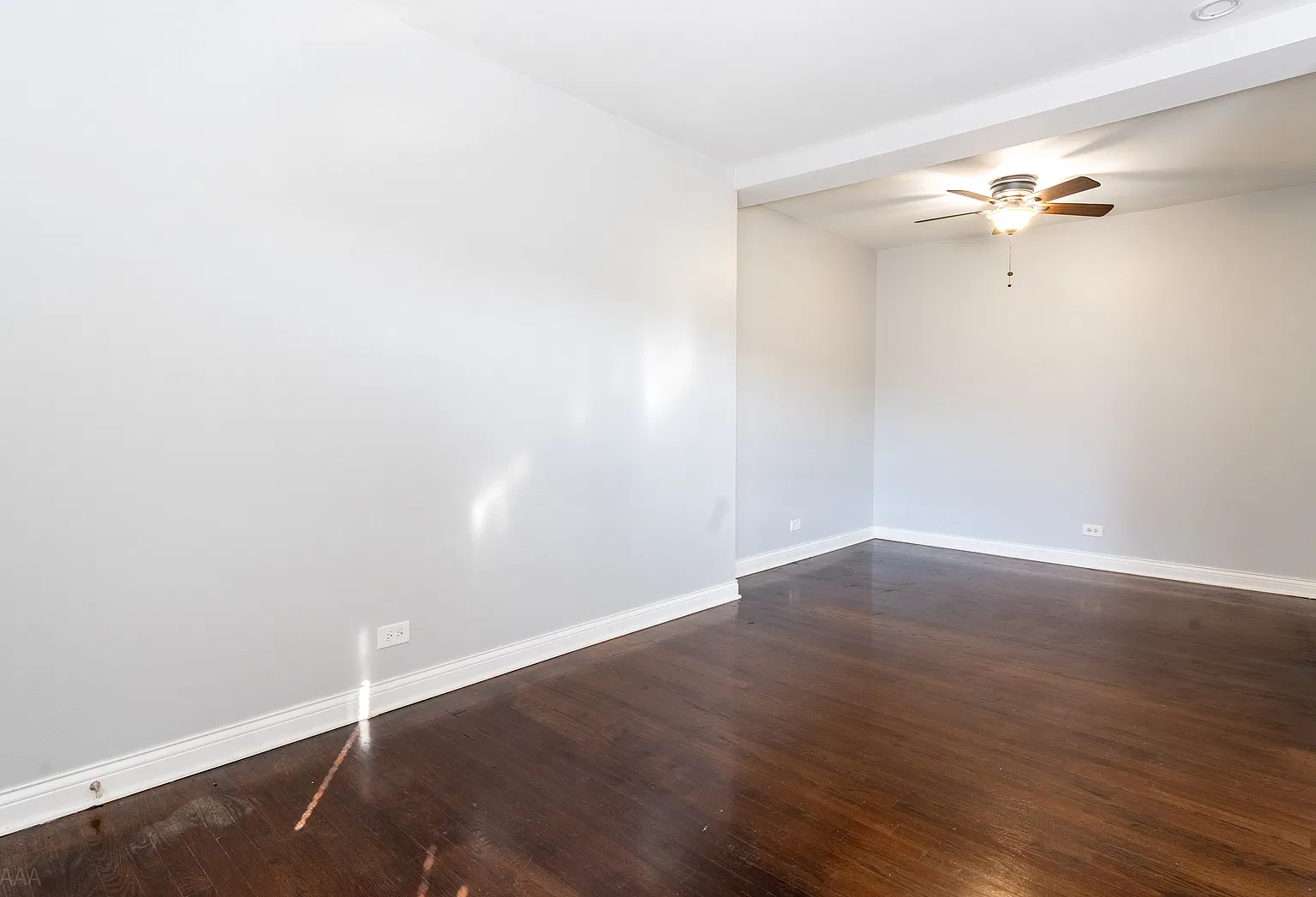 1 bed, 700 sqft, $1,150 — Photo 3