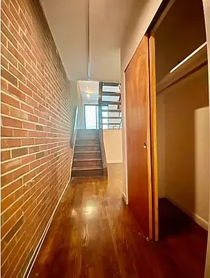 Rented by Avenues Real Estate | media 10