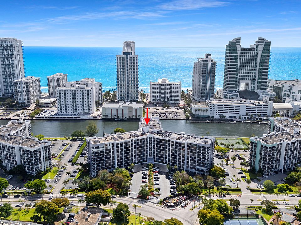 1st image of 600 Parkview Drive #823