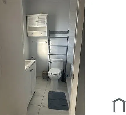 11325 Peachtree Dr #2 — Photo 6