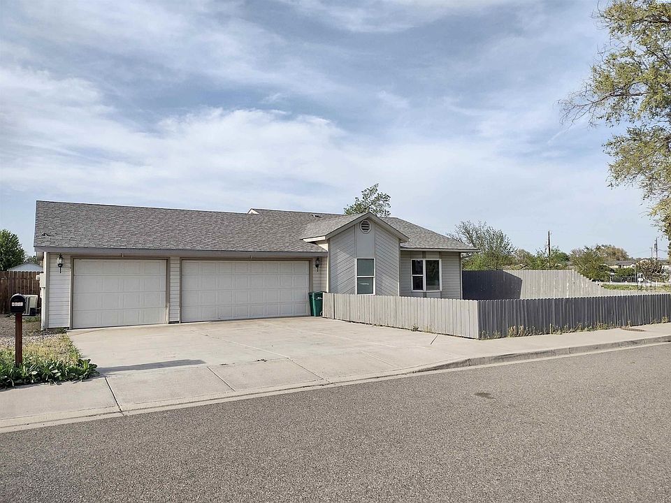 2300 W 21st Ave, Kennewick, WA 99337 Zillow