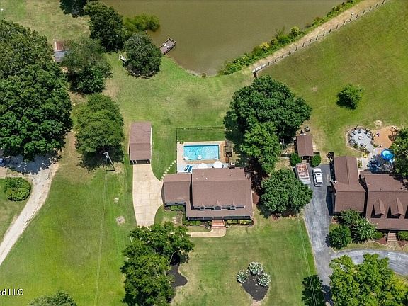 4th image of 9130 Willow Branch Dr
