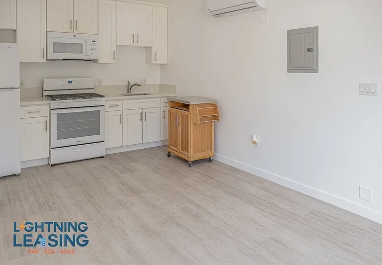 1673 West Blvd #1673 — Photo 3