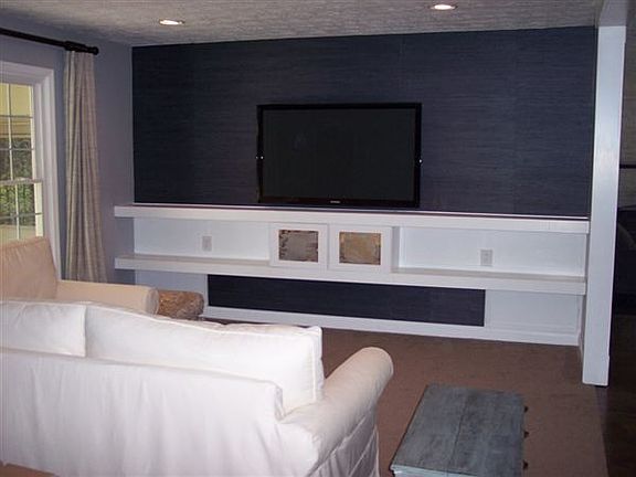 3409 SALEM WAY Living Room